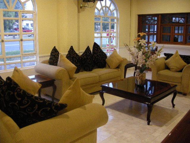 Scala Hotel Лагос де Морено Екстериор снимка
